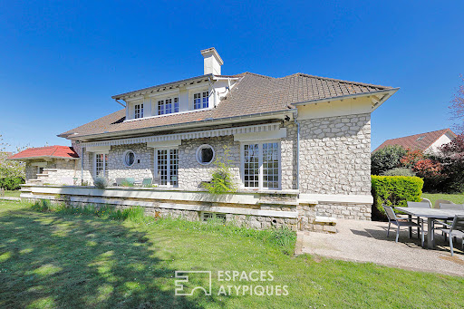 House with garden and terrace 1