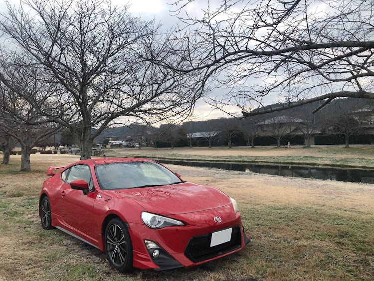 86のあけましておめでとうございます・今年もよろしくお願いしますに関するカスタム事例の投稿画像1枚目
