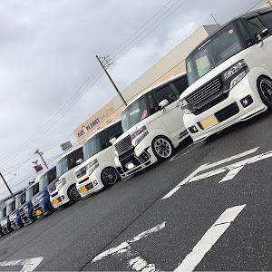 Nボックスカスタム JF1