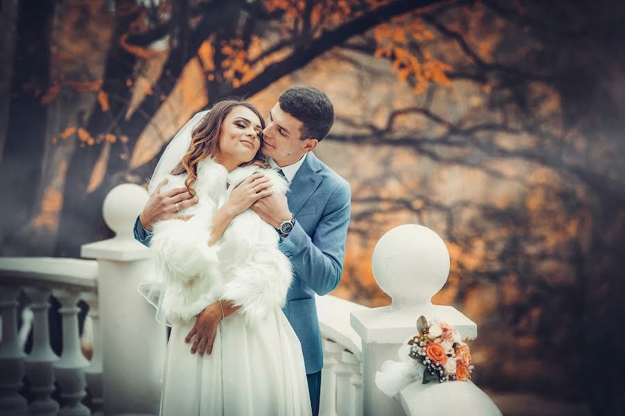 Fotógrafo de bodas Andrii Khomenko (oksamyt). Foto del 24 de octubre 2017