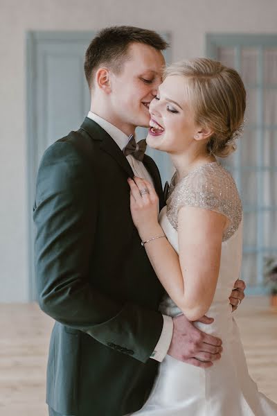 Fotógrafo de casamento Yuliya Kundera (julikundera). Foto de 17 de outubro 2017