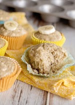 Low Sugar Banana Muffins - Katy's Favorite! was pinched from <a href="https://www.southernplate.com/low-sugar-banana-oat-muffins/" target="_blank" rel="noopener">www.southernplate.com.</a>