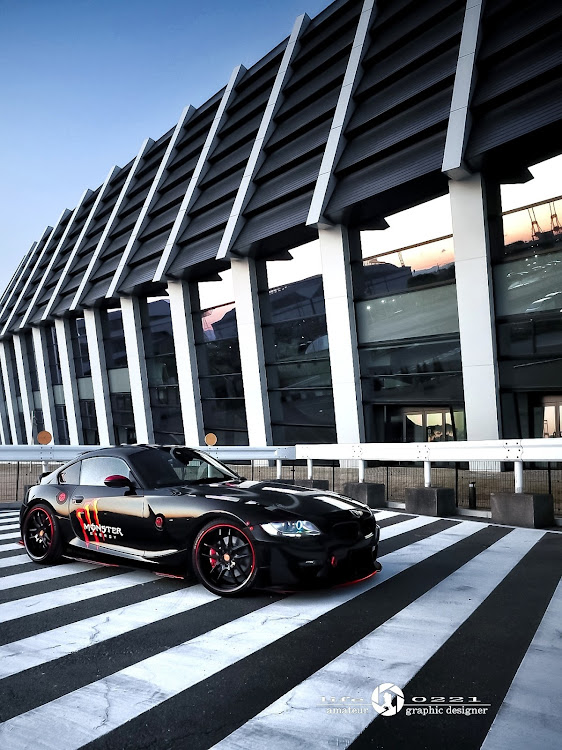 Z4 クーペの金城ふ頭に関するカスタム事例の投稿画像3枚目