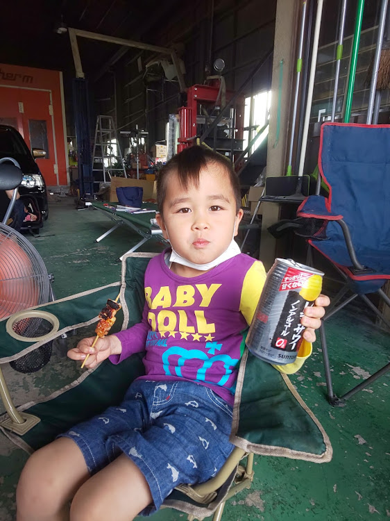 オデッセイのち～むKUZU・秘密基地・BBQに関するカスタム事例の投稿画像3枚目