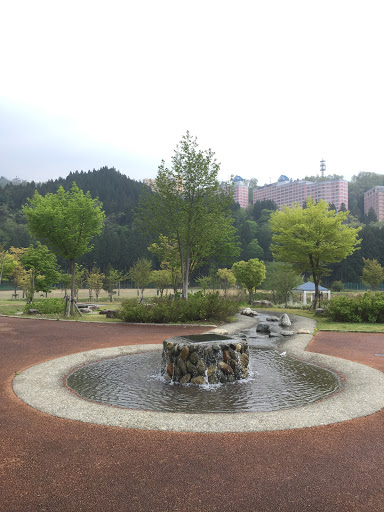 中央公園　せせらぎ