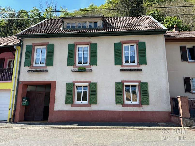 Vente maison 6 pièces 158 m² à Lutzelbourg (57820), 109 000 €