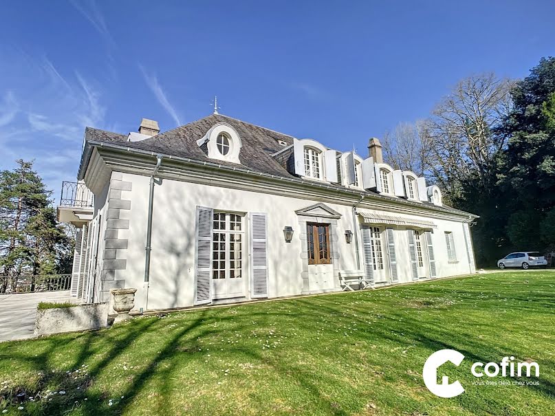 Vente maison 7 pièces 340 m² à Gelos (64110), 650 000 €