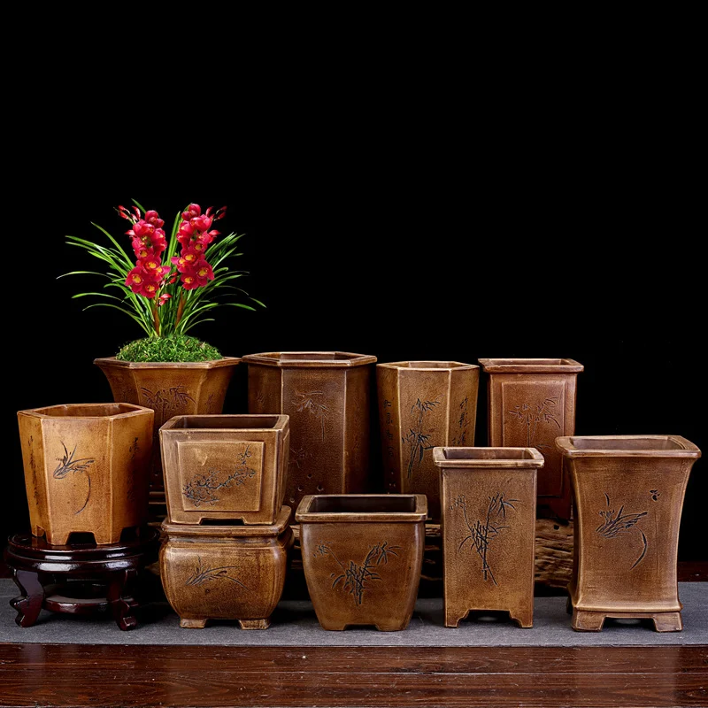 Maceta pequeña de porcelana para suculentas, orquídeas y césped, diseño minimalista y creativo para un toque elegante en casa.