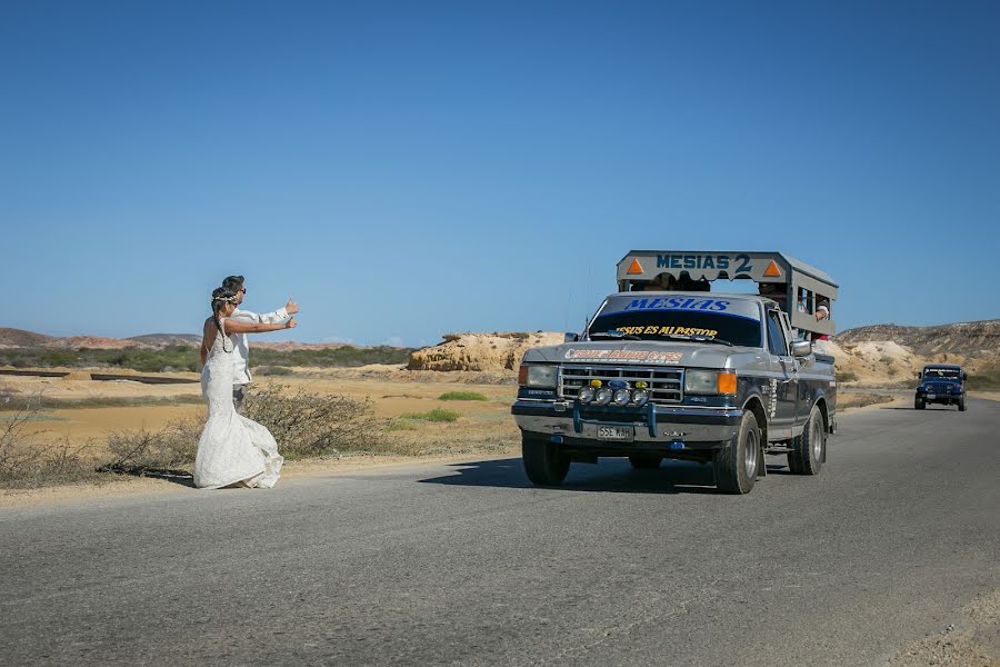 Wedding photographer Oliver Herrera Alemán (oliverherrera). Photo of 7 August 2017