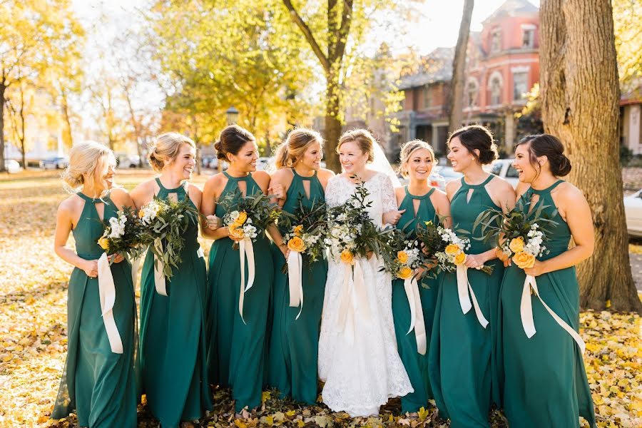 Fotografo di matrimoni Tara Lawson (taralawson). Foto del 8 settembre 2019