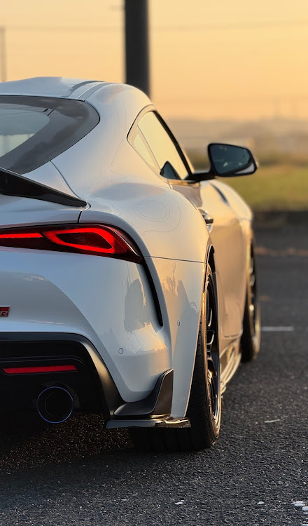 スープラのGRスープラ・90スープラ・DB22・SZ-R・rz キャリパーに関するカスタム事例の投稿画像3枚目