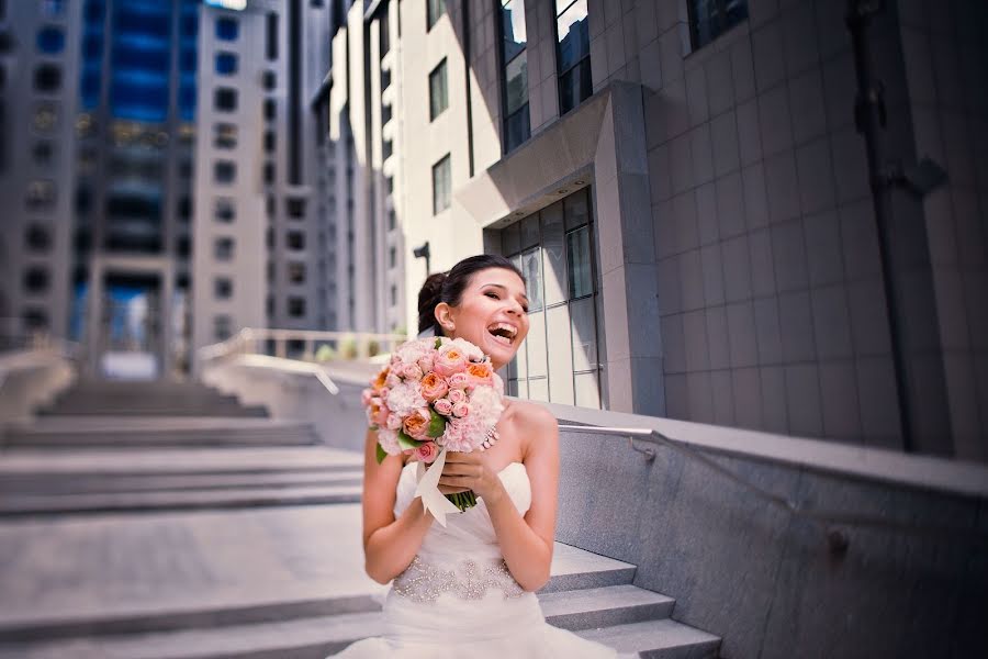 Wedding photographer Roman Selyutin (fotoroman). Photo of 24 August 2013