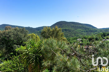 maison à Les adrets-de-l'esterel (83)