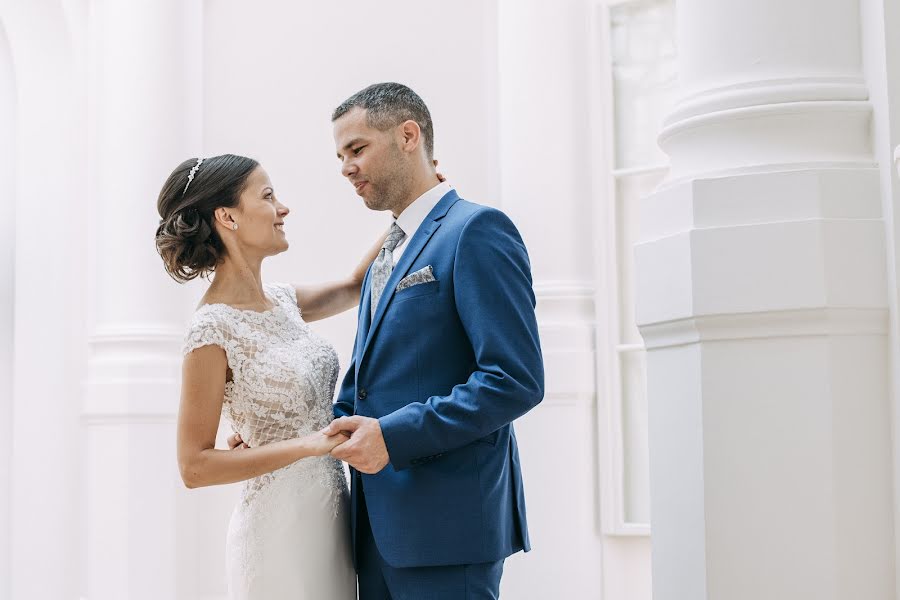 Wedding photographer Aurél Iványi (aurelivanyi). Photo of 13 January 2022