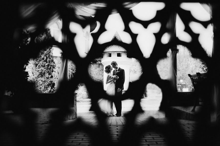 शादी का फोटोग्राफर Lyubov Konakova (lyubovkonakova)। नवम्बर 29 2016 का फोटो