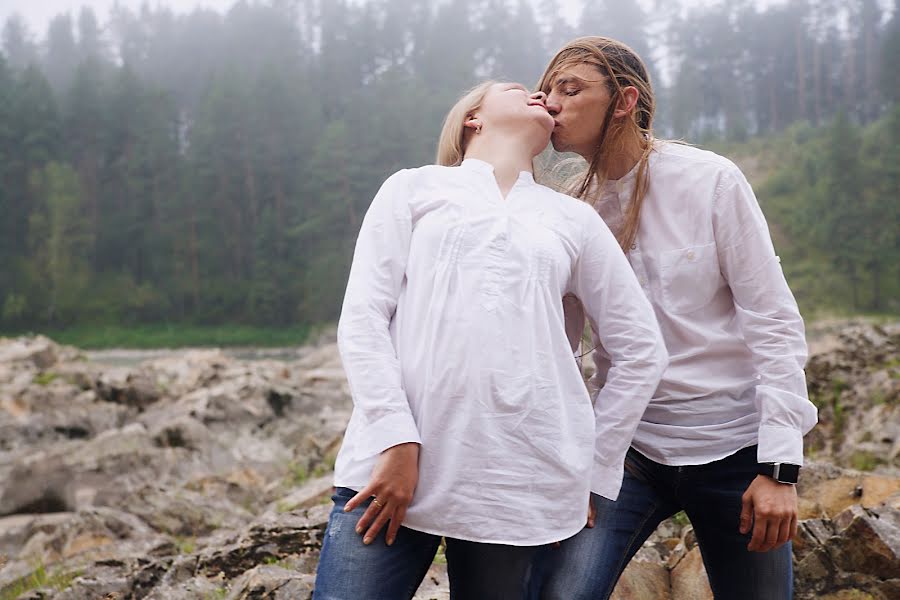 結婚式の写真家Lana Yasnaya (lanaphotographe)。2016 8月22日の写真