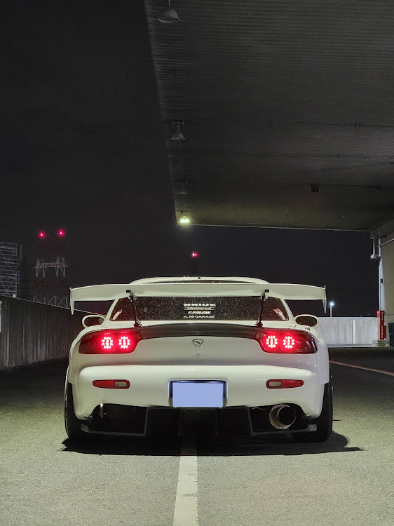RX-7の愛車を1行で紹介に関するカスタム事例の投稿画像1枚目