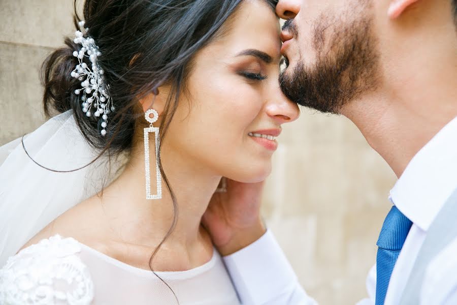 Wedding photographer Emin Sheydaev (eminvlg). Photo of 26 August 2019