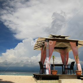 alone by De Wawan - Buildings & Architecture Places of Worship