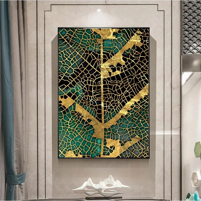Decoración de pared con diseño de hojas doradas, ideal para salones. Añade elegancia a tu hogar con este cuadro decorativo. Realza tu ambiente.