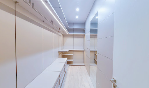 Apartment 4