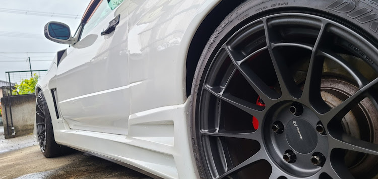 スカイラインクーペのC-WEST・VeilSide・DIY・bremboに関するカスタム事例の投稿画像5枚目