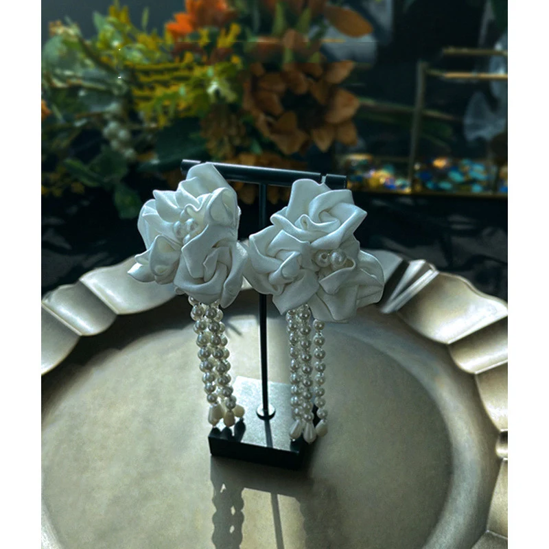 images slider number - 4
