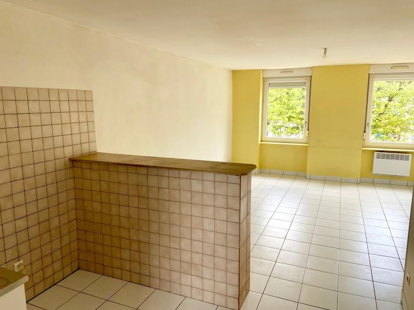 Vente maison  287 m² à Montchanin (71210), 210 000 €