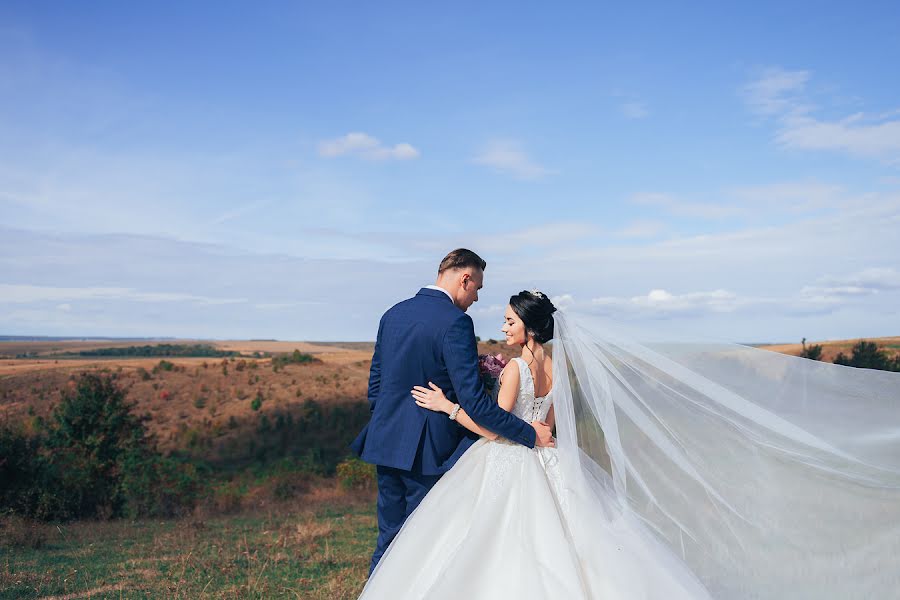 Fotografo di matrimoni Yaroslav Galan (yaroslavgalan). Foto del 23 febbraio 2020