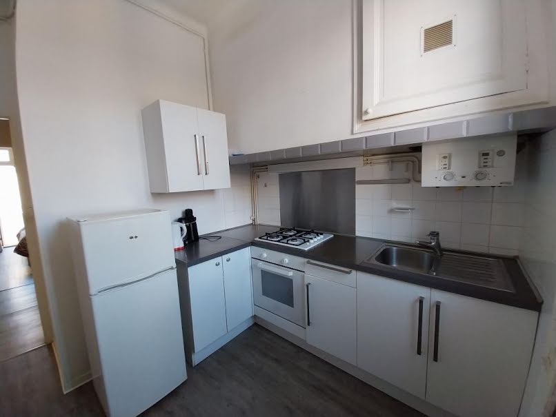 Location  appartement 2 pièces 39 m² à Beziers (34500), 460 €