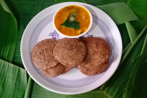 5 Vrat Special Kuttu Poori With Aloo Tamatar Sabzi