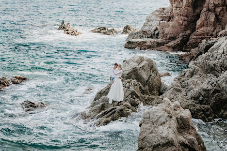 Fotógrafo de casamento Olga Lisova (oliab). Foto de 9 de janeiro 2018