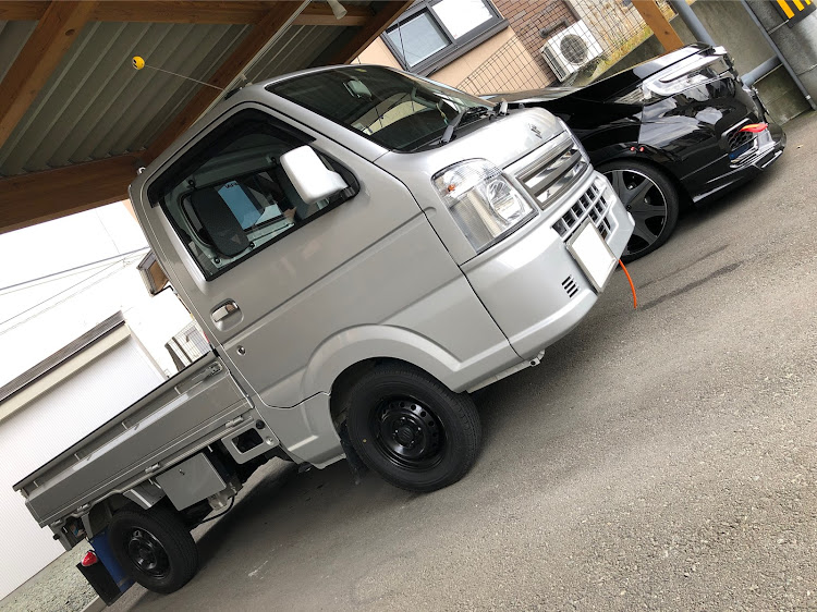 ステップワゴンのいつもいいね＆コメントありがとうございます🥰・ラバースプレー塗装・明日は仕事・ノブレッセグリルが欲しい・・・・🍑鉄はめっちゃ❗️楽しい✨に関するカスタム事例の投稿画像12枚目