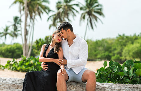 Fotógrafo de casamento Irina Savinova (irina-dominicana). Foto de 11 de setembro 2019