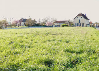 terrain à Saint-Antoine-Cumond (24)