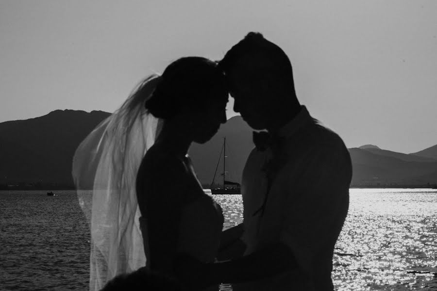 Fotografo di matrimoni Δέσποινα Δραπανιώτη (mrsmr). Foto del 13 febbraio 2018