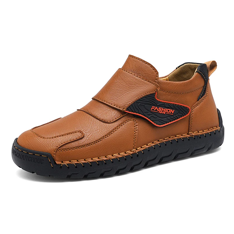 Zapatos de plataforma de cuero de talla grande con costuras hechas a mano, comodidad y estilo para cada ocasión.