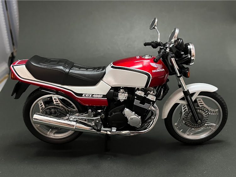 スイフトスポーツのミニカーは男のロマン・セイコーマート・バイクネタですいません🙏・CBX400F・5月もよろしくお願いしますに関するカスタム事例の投稿画像14枚目