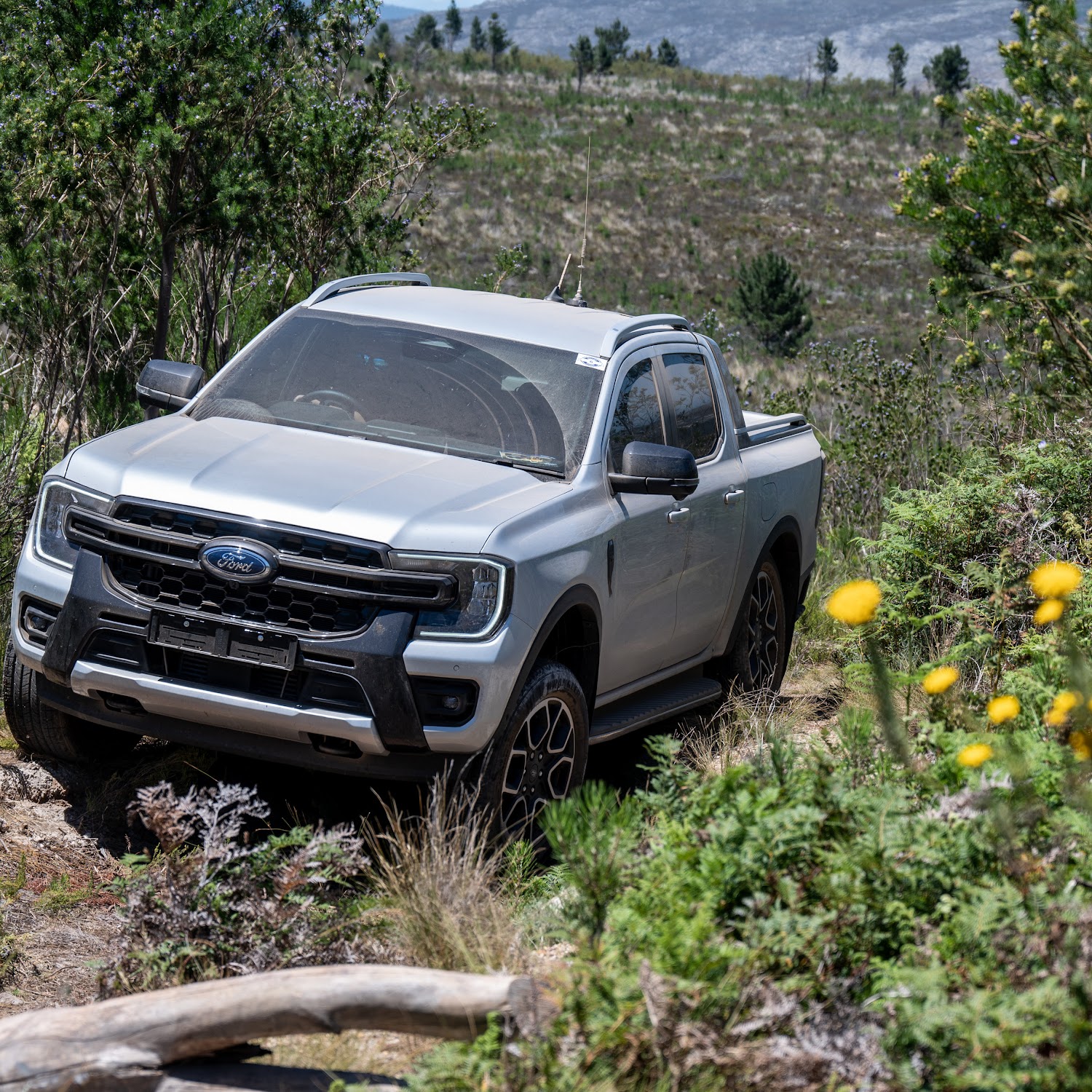 2023 Ford Ranger Wildtrak 2.0L Bi-Turbo 4x2 - Car Reviews