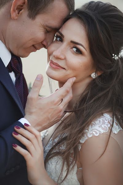 Fotógrafo de casamento Nadezhda Solovey (litlegirl85). Foto de 12 de fevereiro 2020