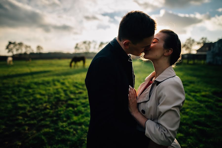 Fotografo di matrimoni Grzegorz Kogut (grzesiekkogut). Foto del 15 settembre 2017