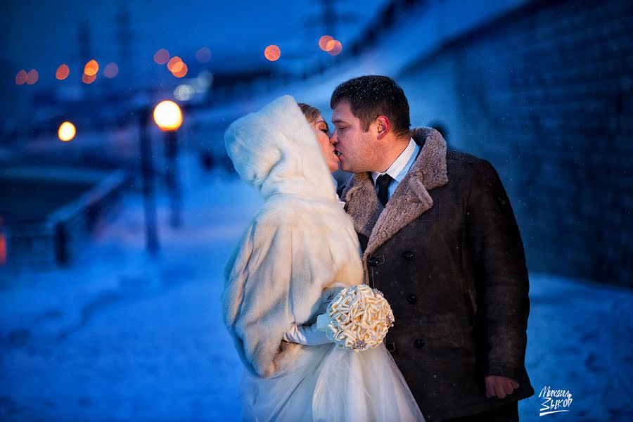Fotografo di matrimoni Mikhail Zykov (22-19). Foto del 7 gennaio 2015