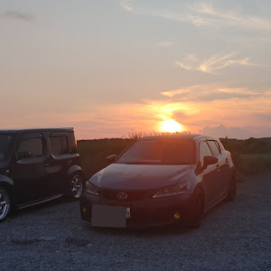 キューブ Z12