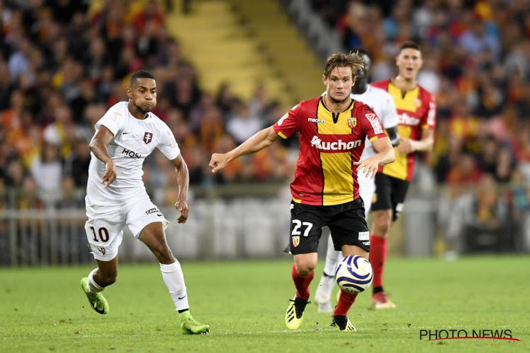 Guillaume Gillet qualifie Lens lors des barrages pour la montée en Ligue 1