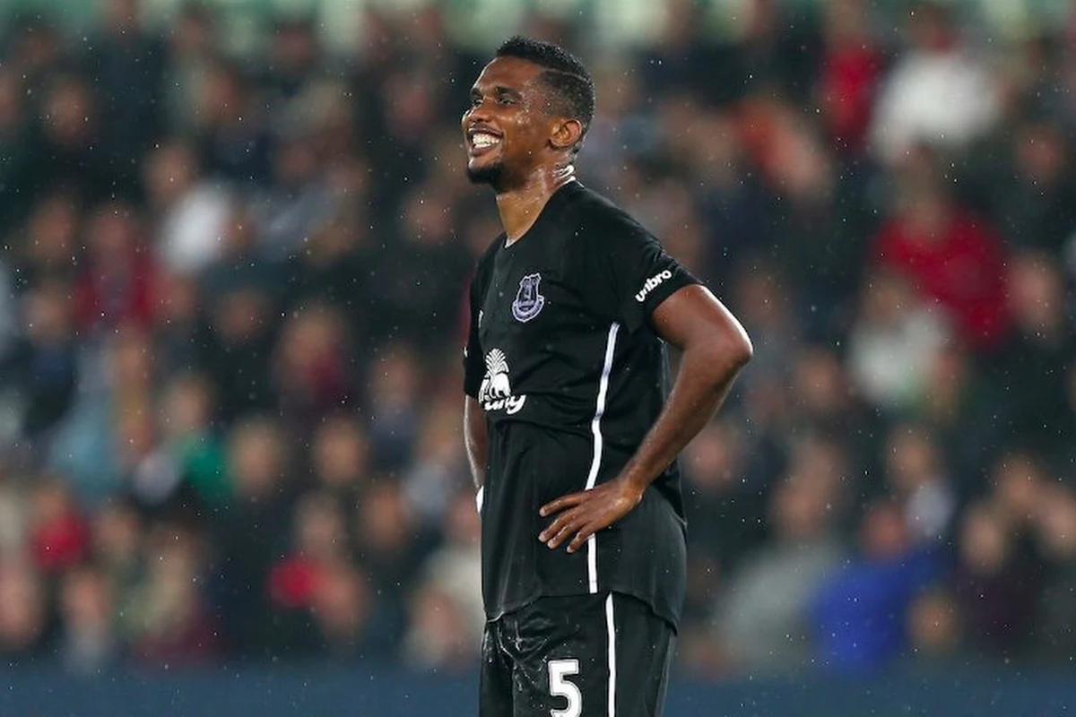 Eto'o sleept een punt uit de brand voor Everton