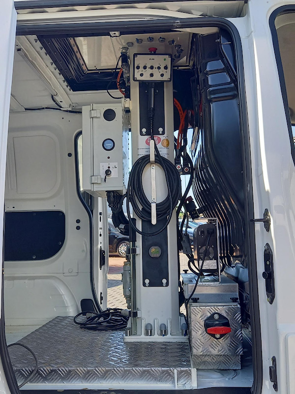 Imagen de KLUBB K20 / NISSAN NV200