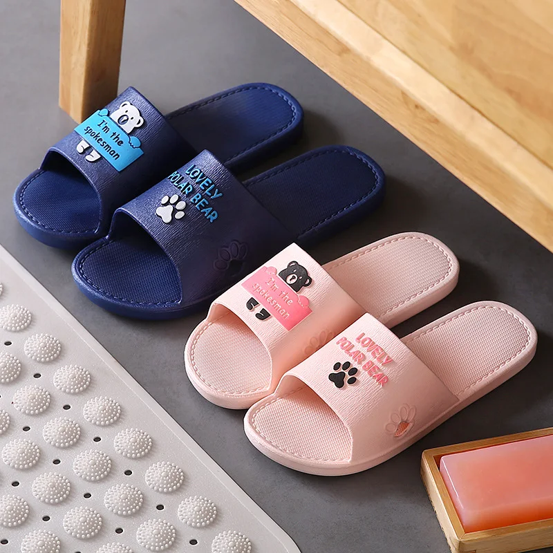 Title 7, Zwarte beer badkamer anti-slip slippers. Veilig...