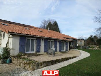 maison à Vernoux-en-Gâtine (79)