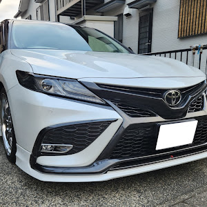 カムリ AXVH70