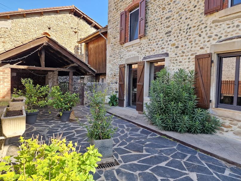 Vente maison 8 pièces 220 m² à Saint-Marcellin (38160), 458 000 €